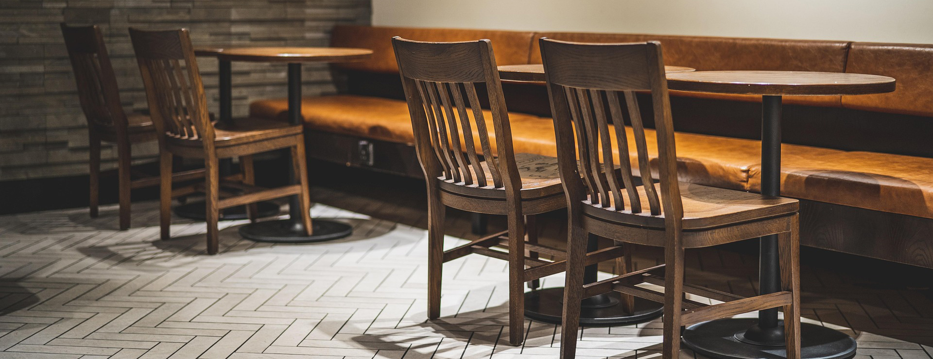 Erst-Holz -Erst-Holz cafe 5635015 1920 1